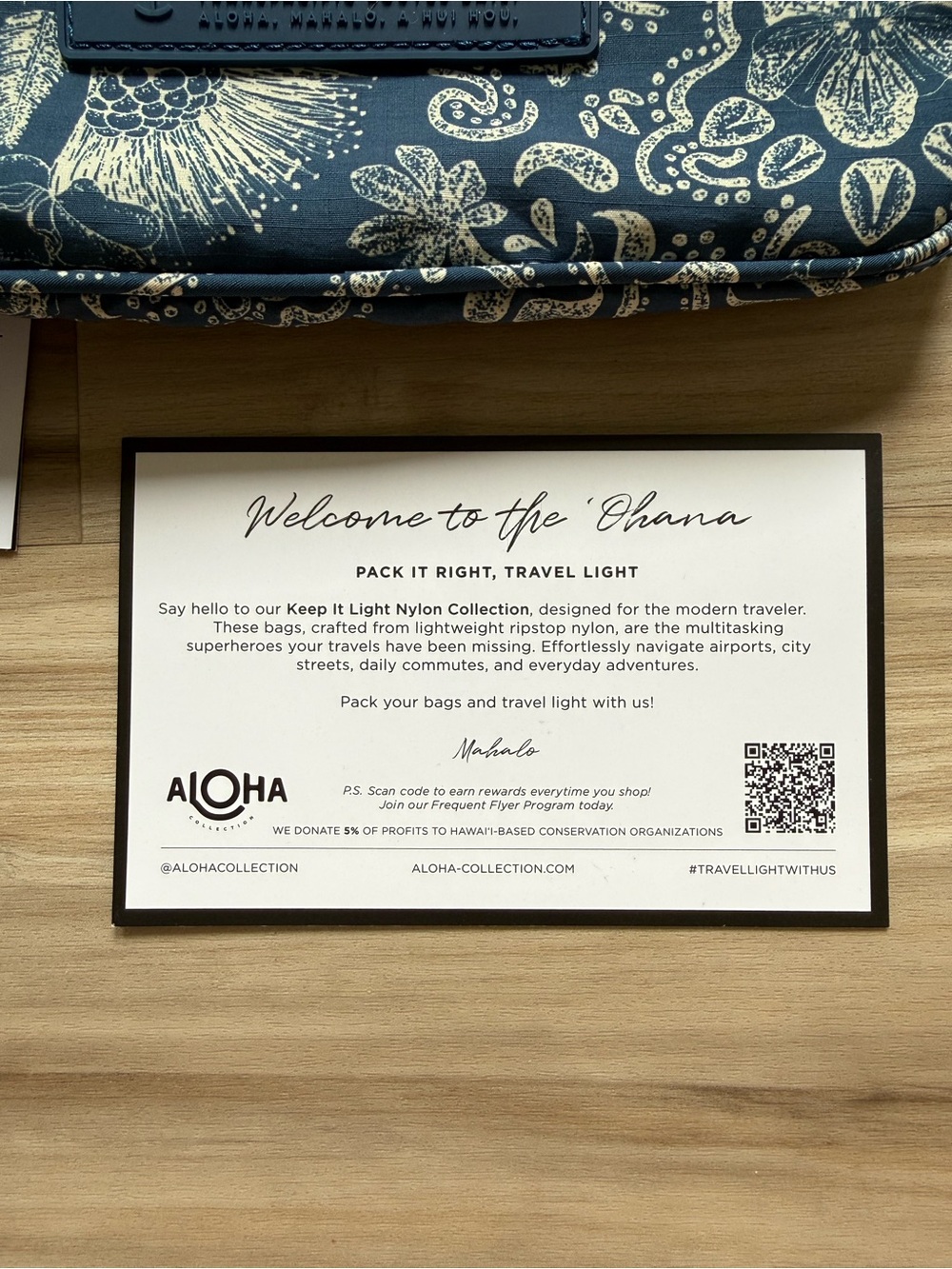 Aloha Collection Crossbody Bag - Picture 5 of 11
